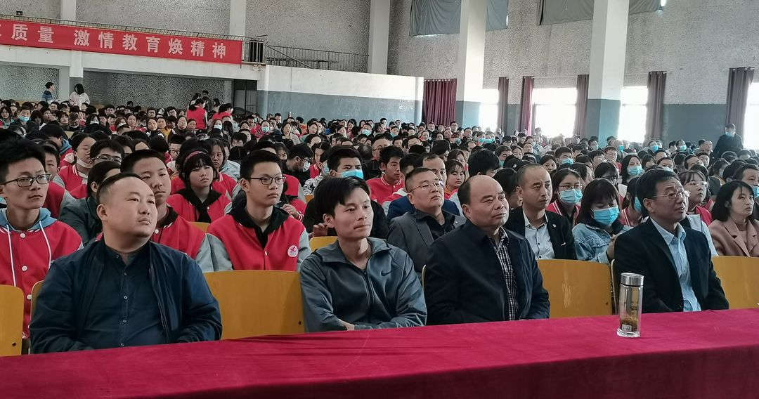 迎宾6.jpg 迎宾6.jpg