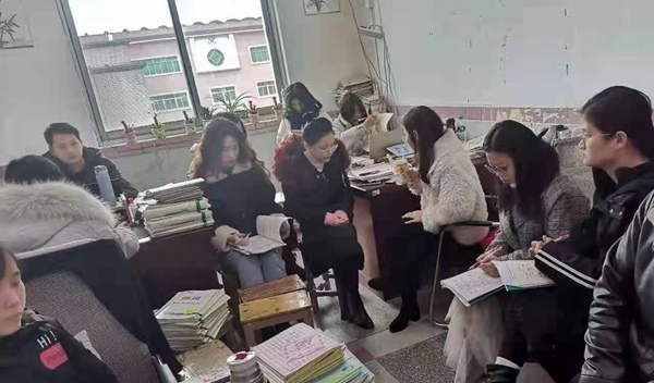 英语5_副本_副本.jpg 英语5_副本_副本.jpg