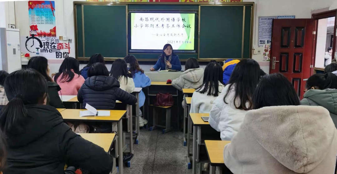 迎宾3_副本.jpg 迎宾3_副本.jpg